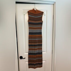 Knit dress midi length